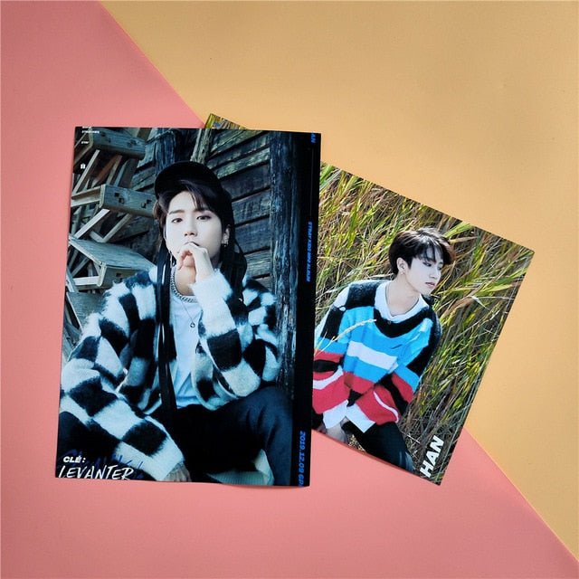 2pcs/set 21*30cm Kpop Stray Kids poster new album LEVANTER Photo self-adhesive HD album poster sticker