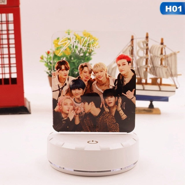 Kpop STRAY KIDS Acrylic LED Stand Action Figures Stand Desktop Display For Fans Collection Gift Stationery