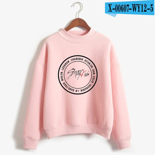 SKZ Team Member Sign Graphic Pink Zip Up Hoodie For Women And Men Loose Fit  Zipper Sweatshirt Jacket With Stray Kids Design Korean Kpop Merchandise  YQ230928 From Whoaab, $18.65